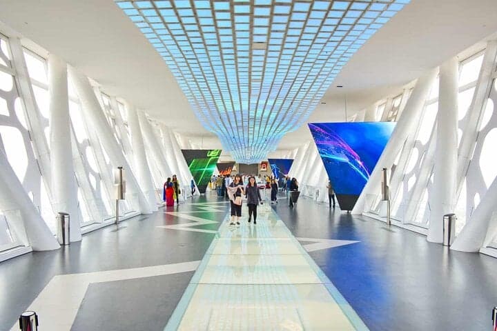 Dubai Frame + AYA Universe – Combo - Image 3