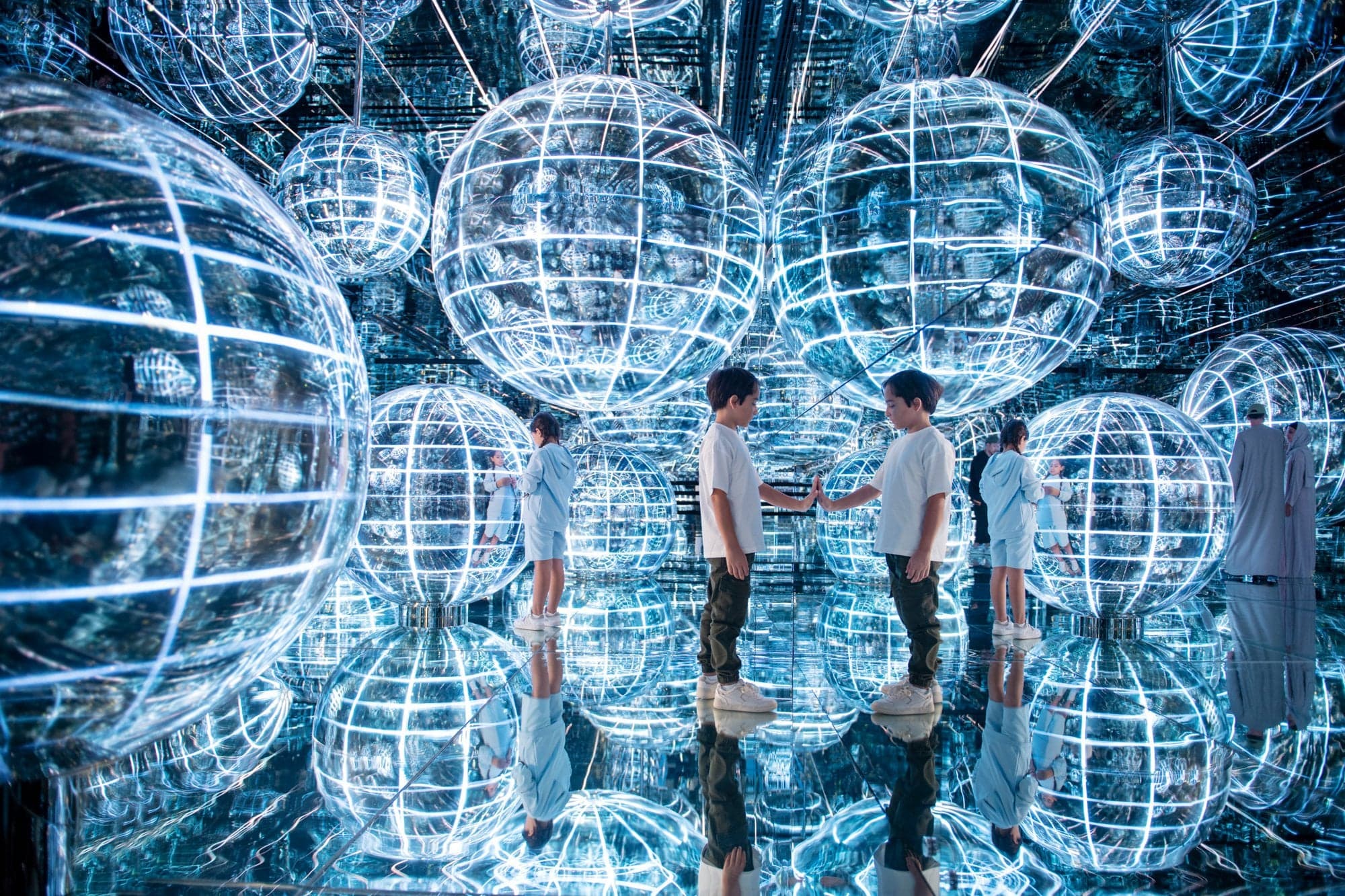 AYA – A trip to a beautiful universe - Image 1